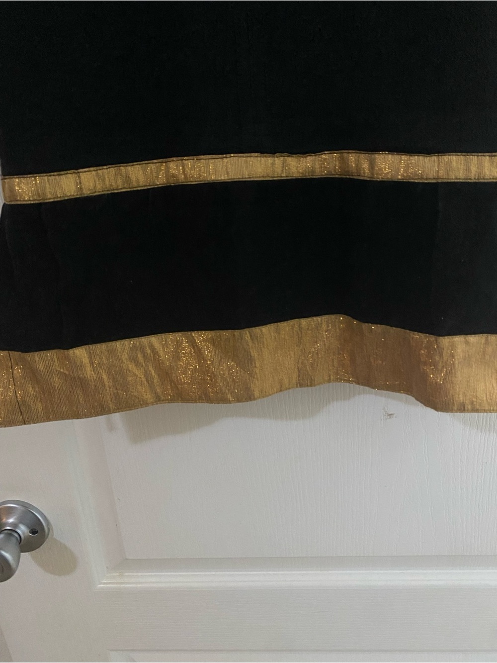 VTG St. John Sport by Marie Gray Knit Black Old Money Hold Trim Midi Skirt S - Picture 8 of 14